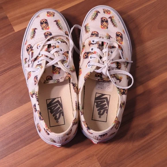 EUC Pineapple Skull Vans - Picture 4 of 6